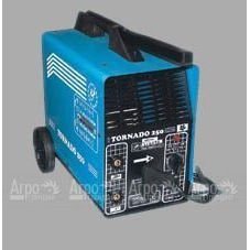 Сварочный трансформатор Tornado 250 с акс. в Тюмени