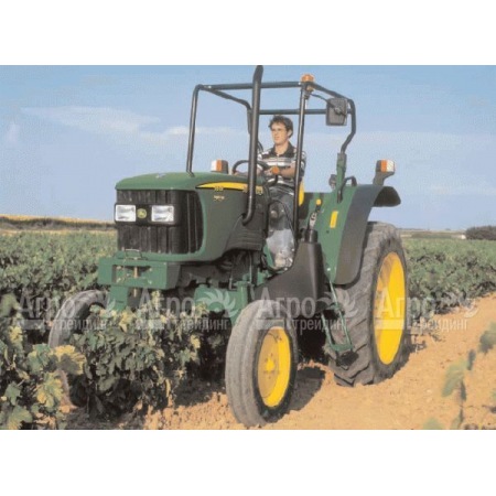 Многофункциональный минитрактор John Deere 5515 в Тюмени